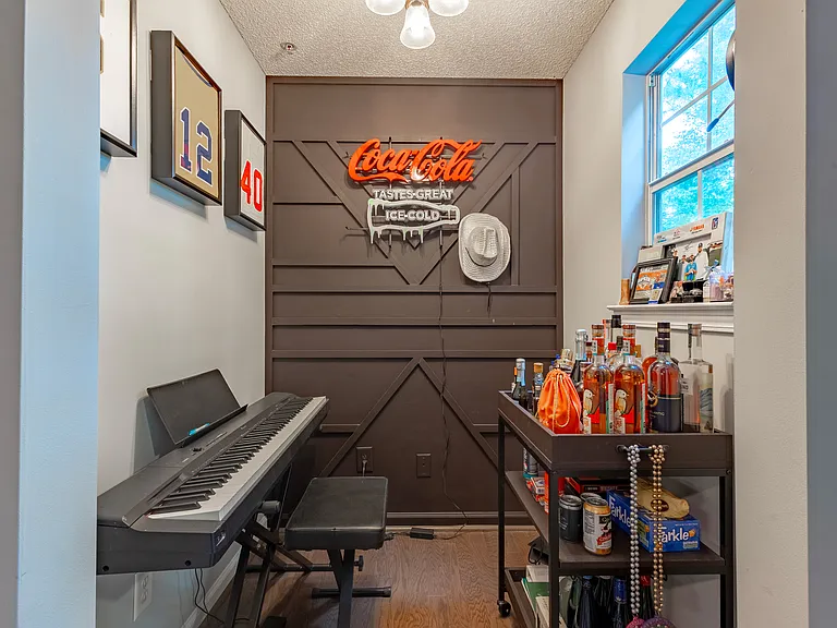 Extra Space Utilized as Bar or Office off of Living Room