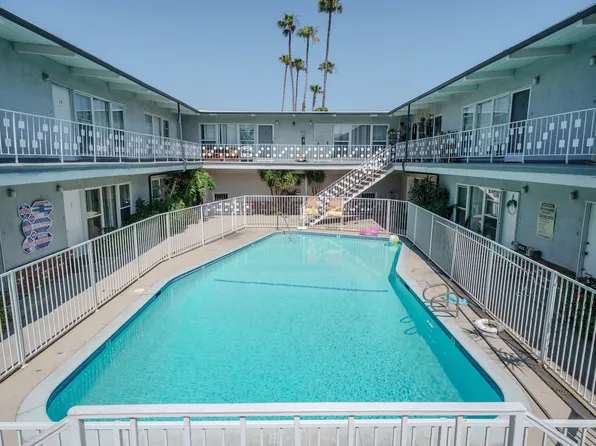 4122 Deeboyar Ave, 4122 Deeboyar Ave APT 22, Lakewood, CA 90712