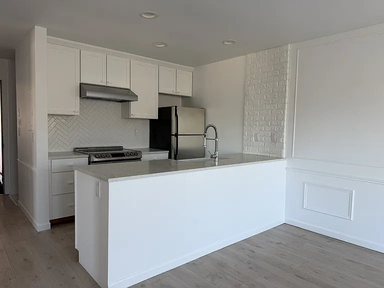 Open Kitchen