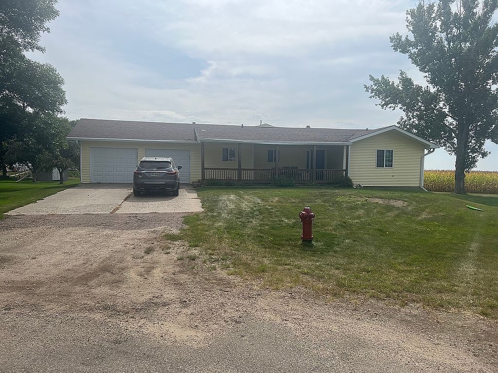 680 Day St, Hoven, SD 57450 Zillow