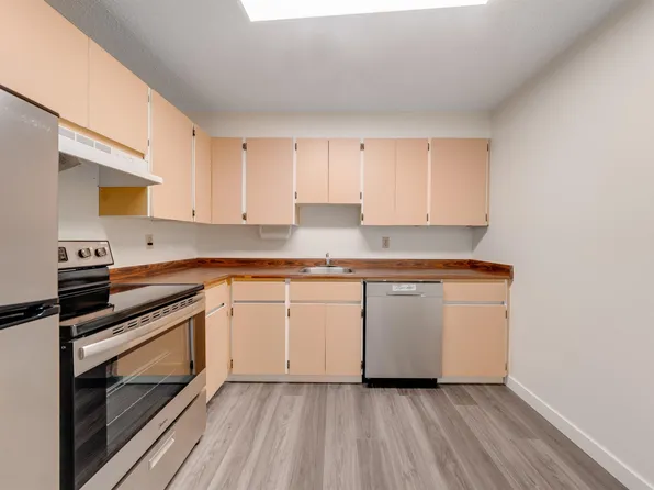 6611 Minoru Blvd, Richmond, BC