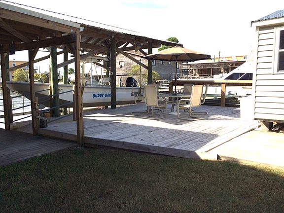 noncovered deck