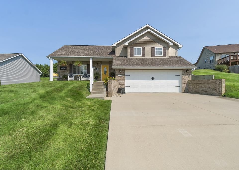 1st image of 4128 Connor Dr