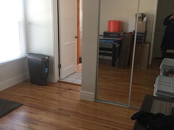 3rd image of 5717 Coldbrook Ave