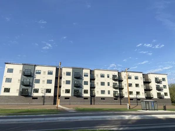 155 Gramsie Rd #321, Saint Paul, MN 55126