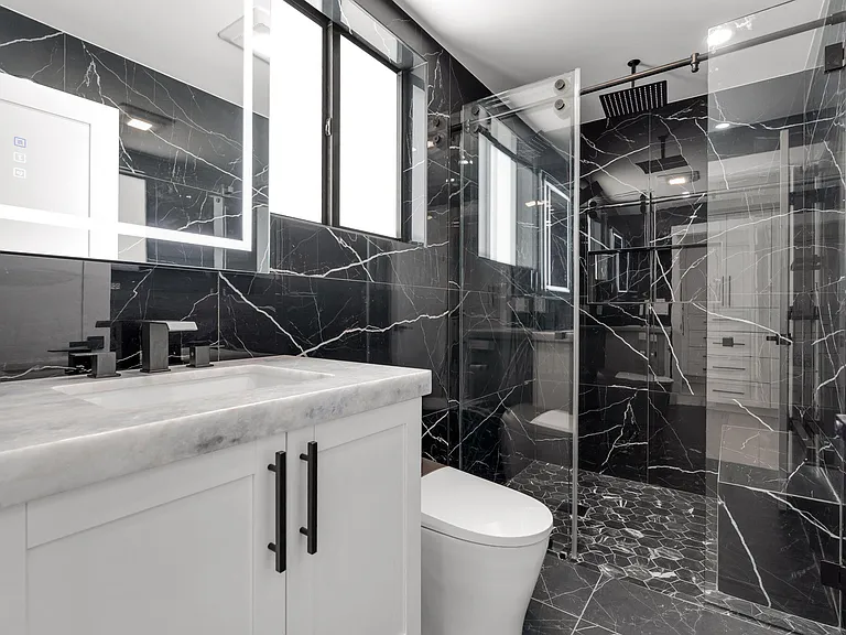 294 Saint Thomas Ave — Photo 50