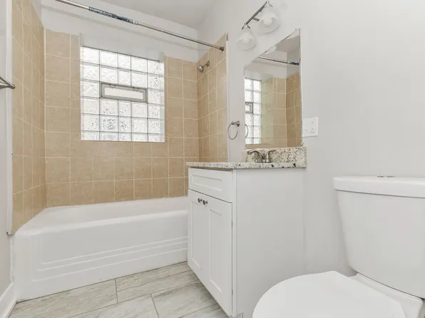 6820 - 6822 S Cornell, 6820 S Cornell Ave #3, Chicago, IL 60649