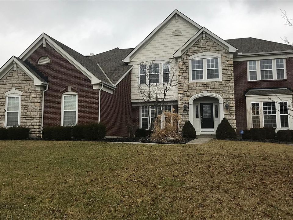 1st image of 256 Forest Edge Dr