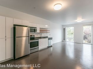 4010 SE Division St APT 3B, Portland, OR 97202
