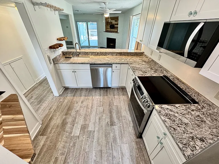 1509 Cypress Ave — Photo 15