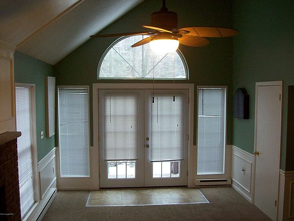 5th image of 335 Lamont Way