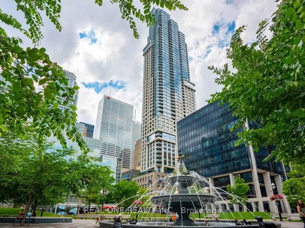88 Scott St, Toronto, ON