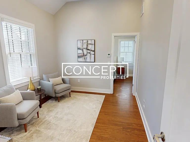 386A Harvard St #M — Photo 13