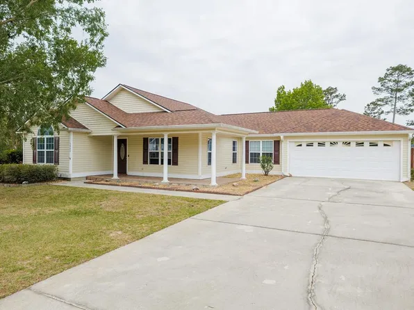 5862 Barkley Ln, Hahira, GA 31632