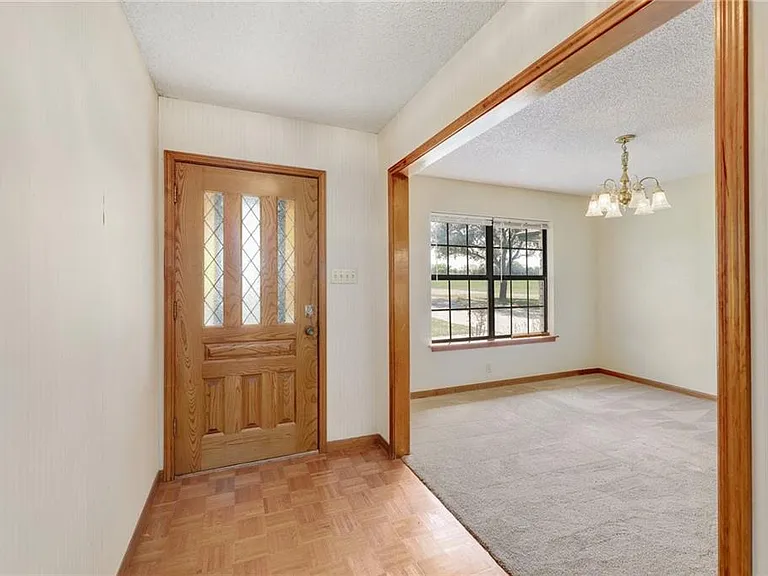 207 Rancho Bueno Dr — Photo 8