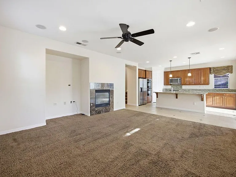35495 Domani Dr — Photo 3