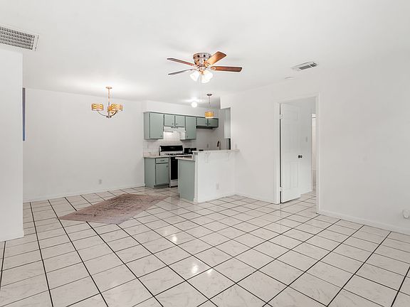 2nd image of 2501 Teri Rd #B