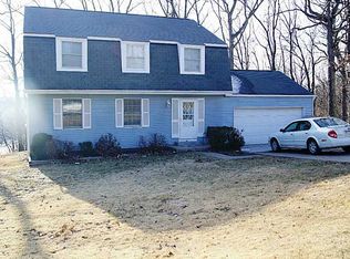 104 Colonial Dr, Sewickley, PA