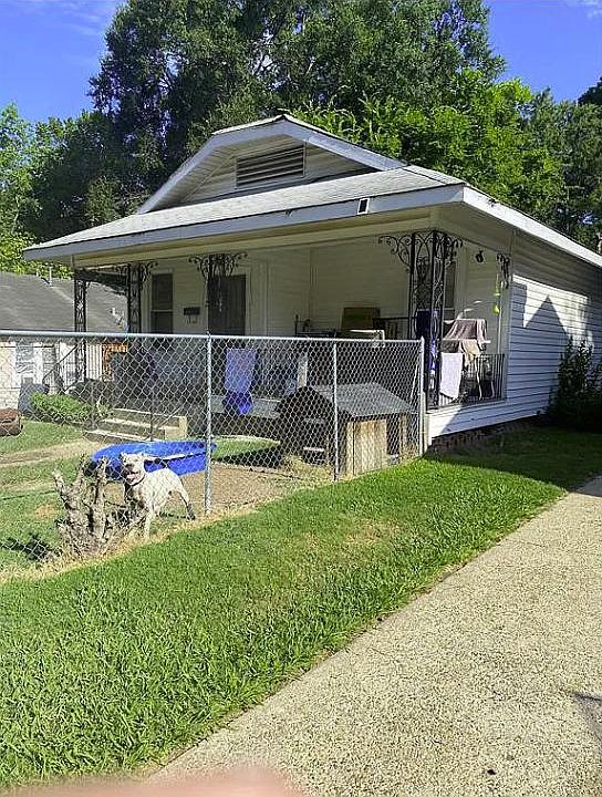 1st image of 112 E Lister St