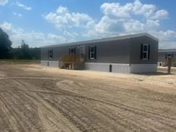 2033 Philadelphia St, Darlington, SC 29532