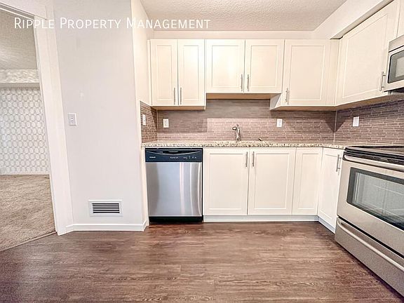 3rd image of 99 Copperstone Park SE #1113