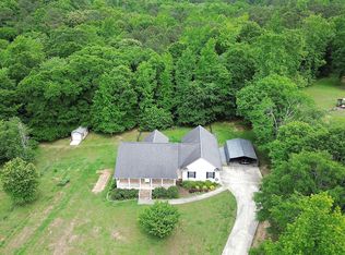 1005 Harmony Rd SE, Silver Creek, GA 30173