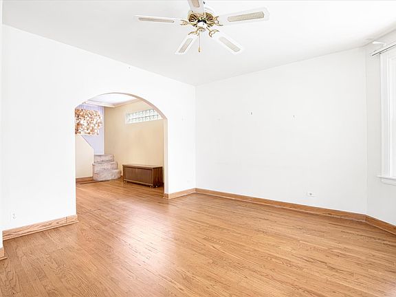 5th image of 2921 N 73rd Ct