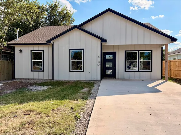 1613 1/2 2nd St, Brownwood, TX 76801