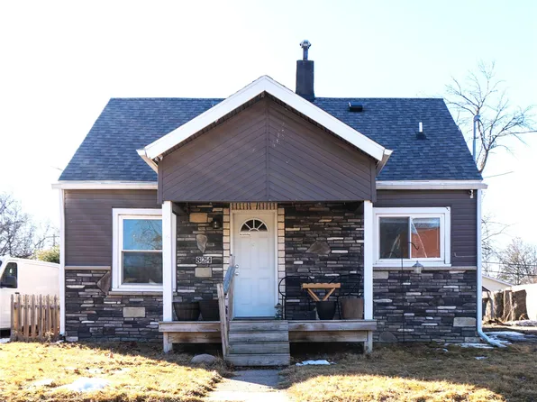 824 E 22nd Ct, Des Moines, IA 50317