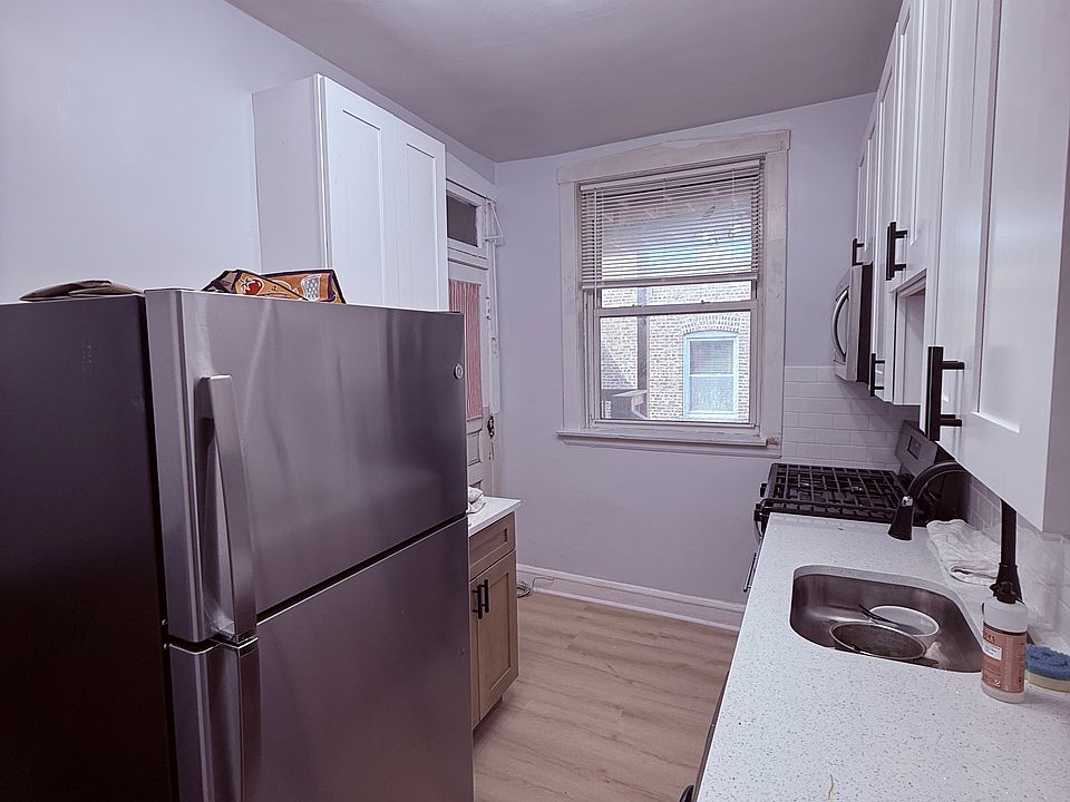 1st image of 6137 N Glenwood Ave APT 2N