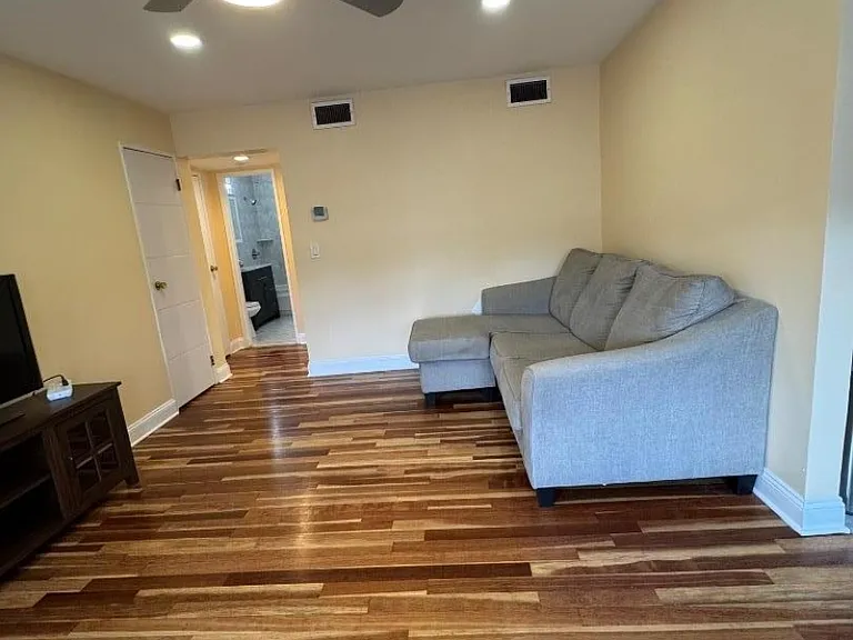 1001 Unicorn Way #D1 — Photo 6