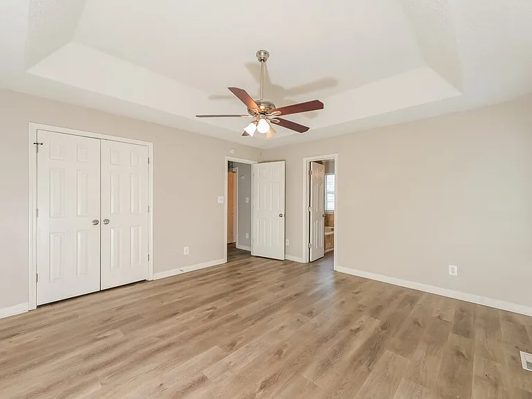 2381 Charleston Ter — Photo 11