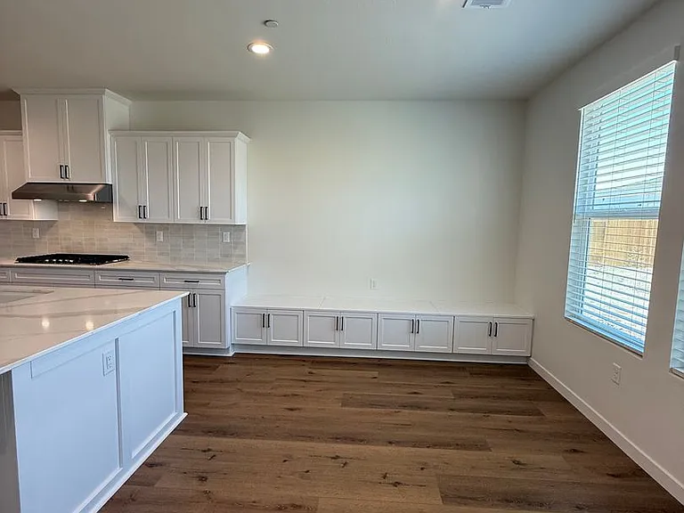 16806 Mairs Dr — Photo 13
