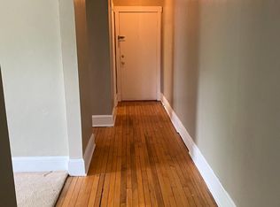 2405 E Locust St APT 6, Milwaukee, WI 53211