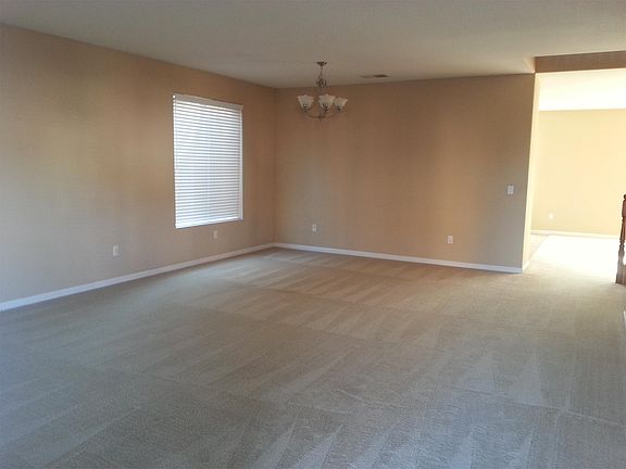 3rd image of 1958 Canyon Oaks Cir