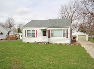 1336 W Ravina Park Rd, Decatur, IL 62526