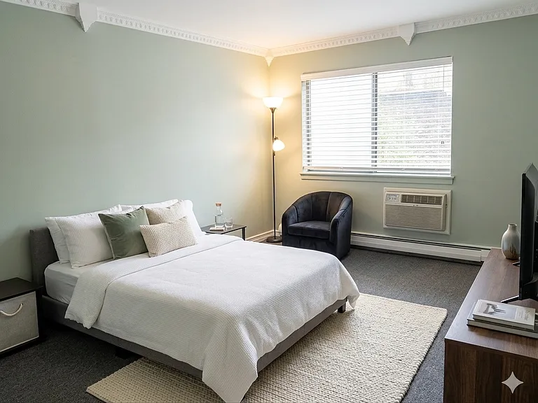 21 Hillside Ter #D — Photo 7