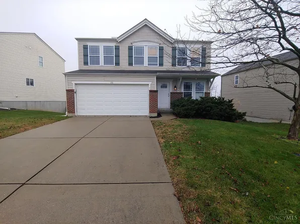 201 Lights Pointe Ct, New Richmond, OH 45157