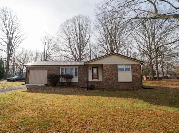 408 Shady Oaks Dr, Spencer, TN 38585