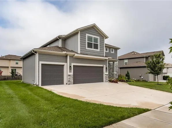 28601 W 162nd St, Gardner, KS 66030