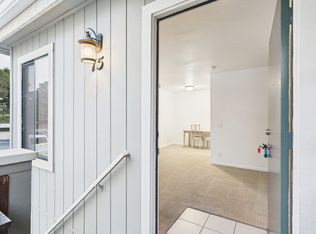 820 Casanova Ave APT 15, Monterey, CA 93940