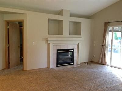 5th image of 2227 Greenfield St SE