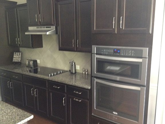 Gourmet Kitchen 