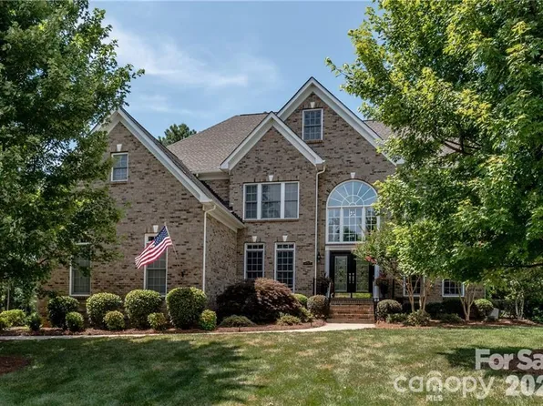 6717 Wesley Glen Dr, Waxhaw, NC 28173