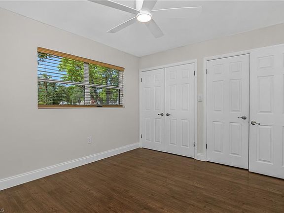 4th image of 1015 10th Ave N #1011