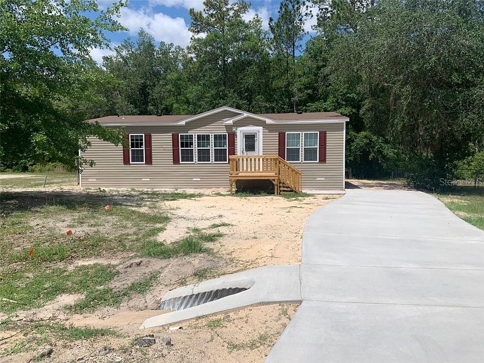 1st image of 381 SW Whitetail Cir