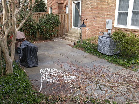 4th image of 10433 Carriagepark Ct
