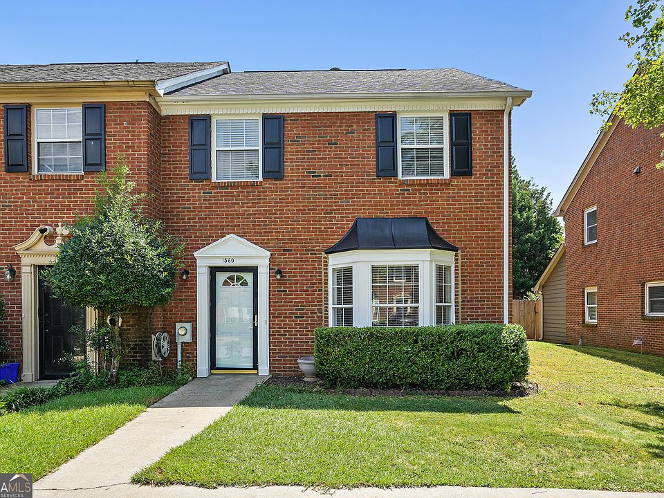 1st image of 1560 Paces Ferry Ct SE