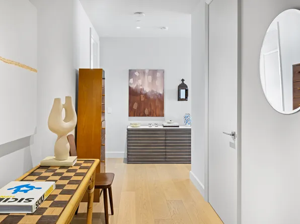 15 Hudson Yards image 8 of 35