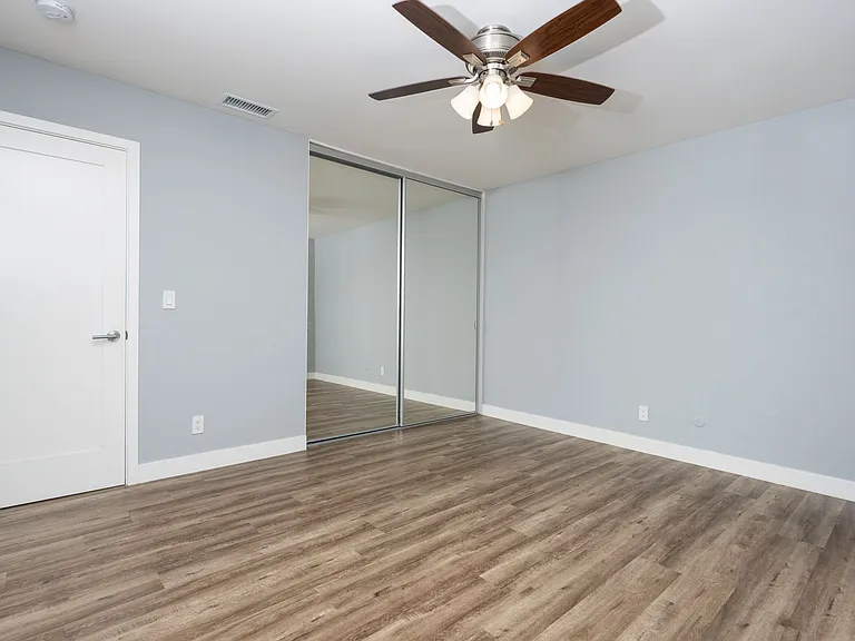 7143 Teasdale Ave — Photo 23